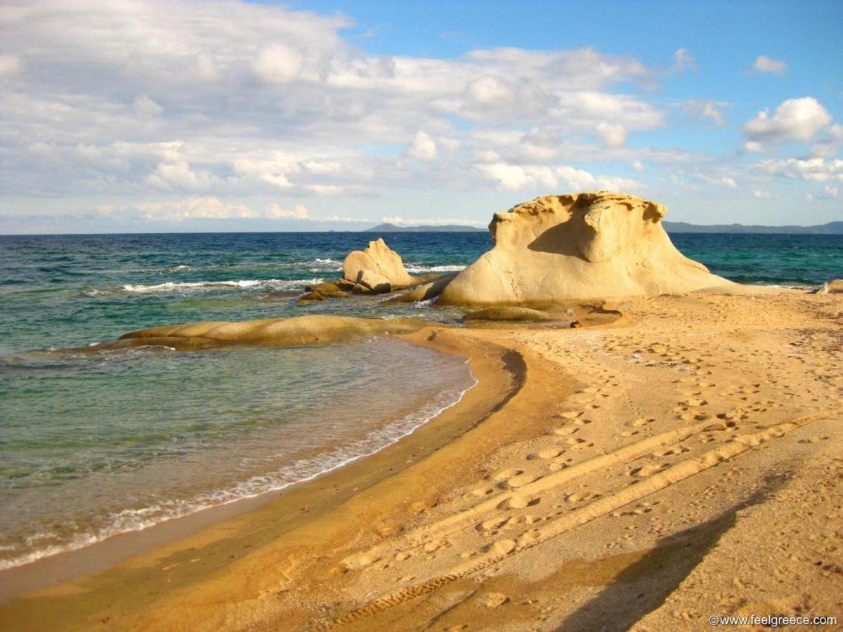 Villa Evgenia Ierissos Exteriör bild